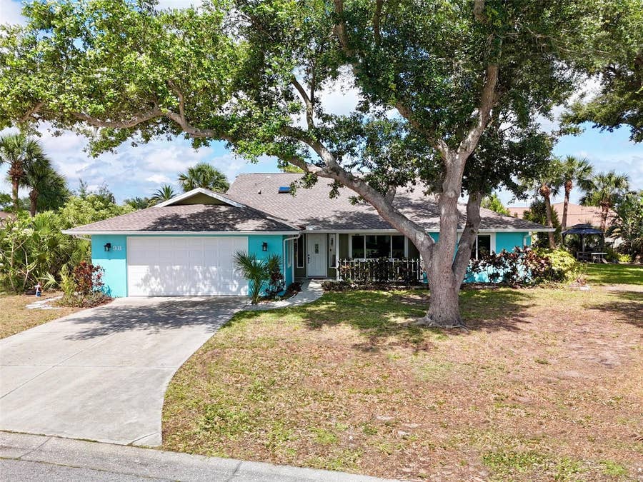 Property photo for 98 HOURGLASS DRIVE, Venice, FL