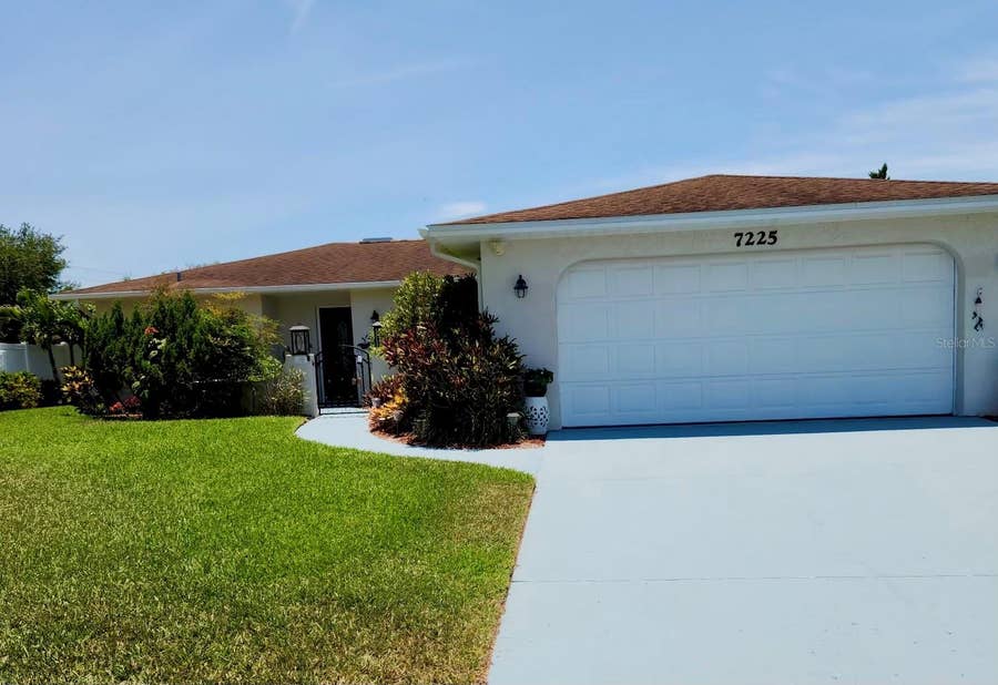 Property photo for 7225 8TH AVENUE LOOP W, Bradenton, FL