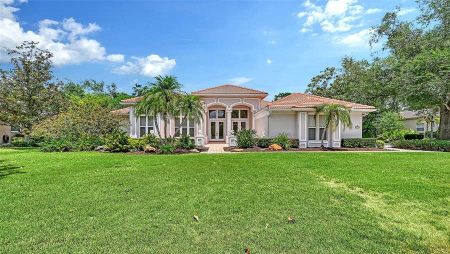 Property photo for 6935 RIVERSEDGE STREET CIRCLE, Bradenton, FL