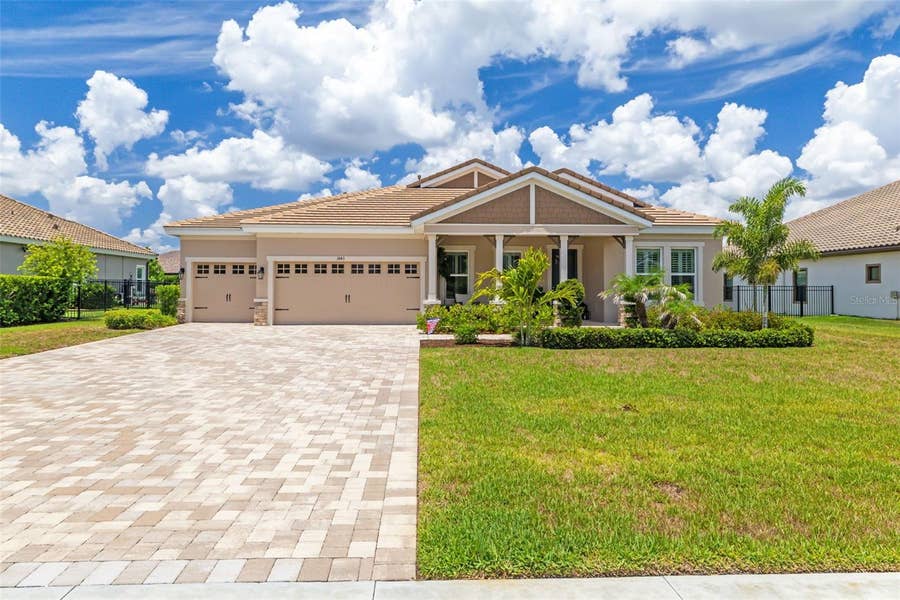 Property photo for 1843 CATTLE BARON DRIVE, Lithia, FL