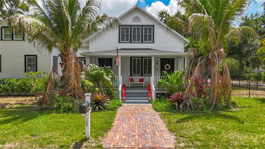 Property photo for 3621 1ST AVENUE W, Bradenton, FL