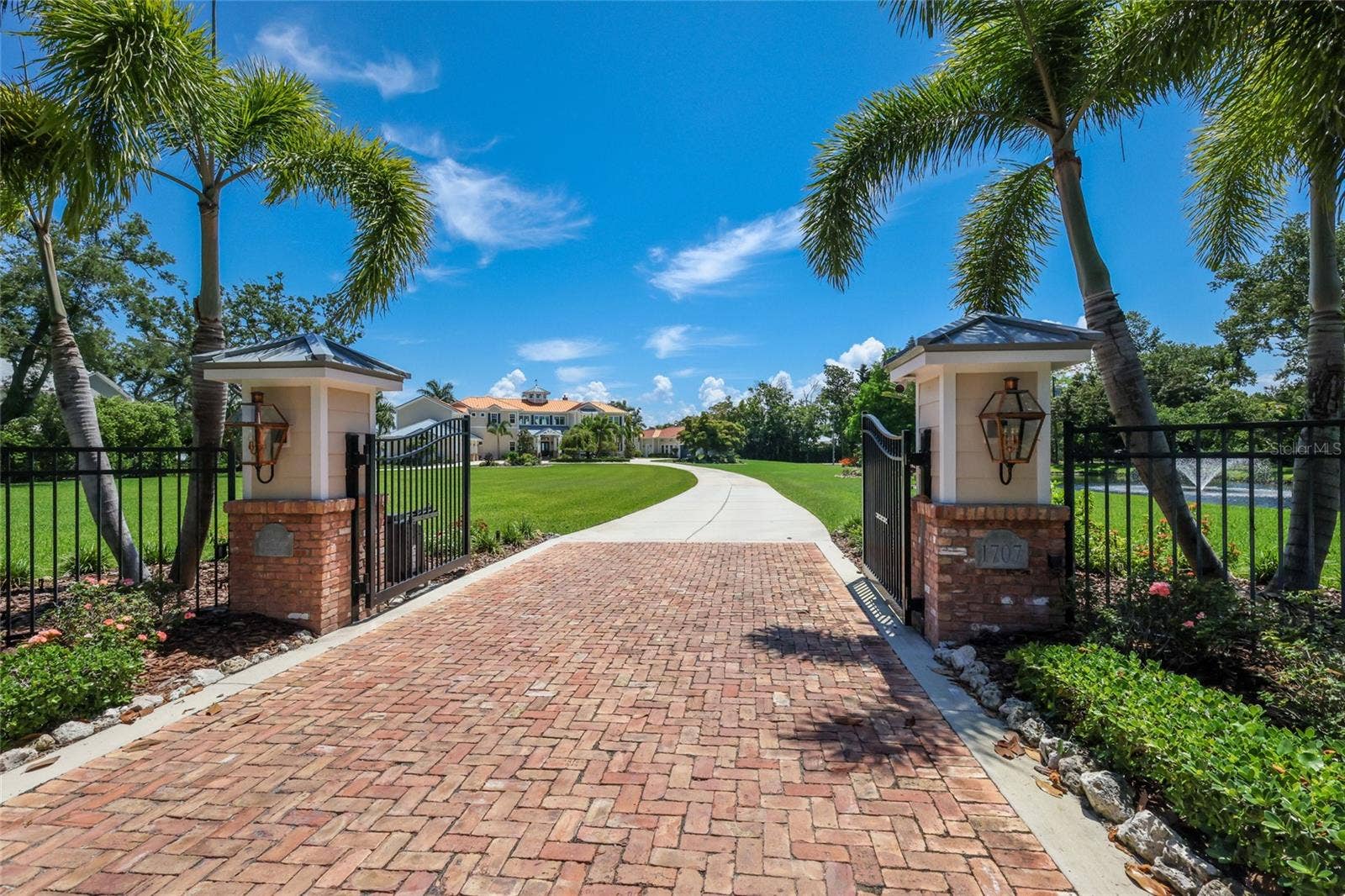 1707 71ST STREET NW, Bradenton, FL 34209