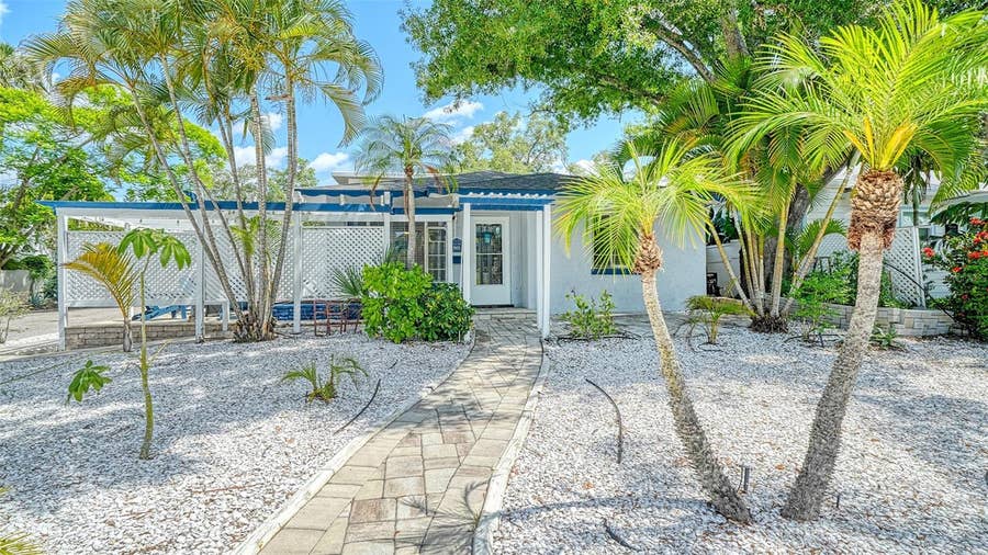 Property photo for 1903 OAK STREET, Sarasota, FL