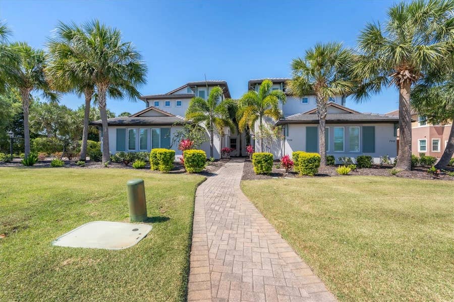 Property photo for 7564 DIVOT LOOP, Bradenton, FL