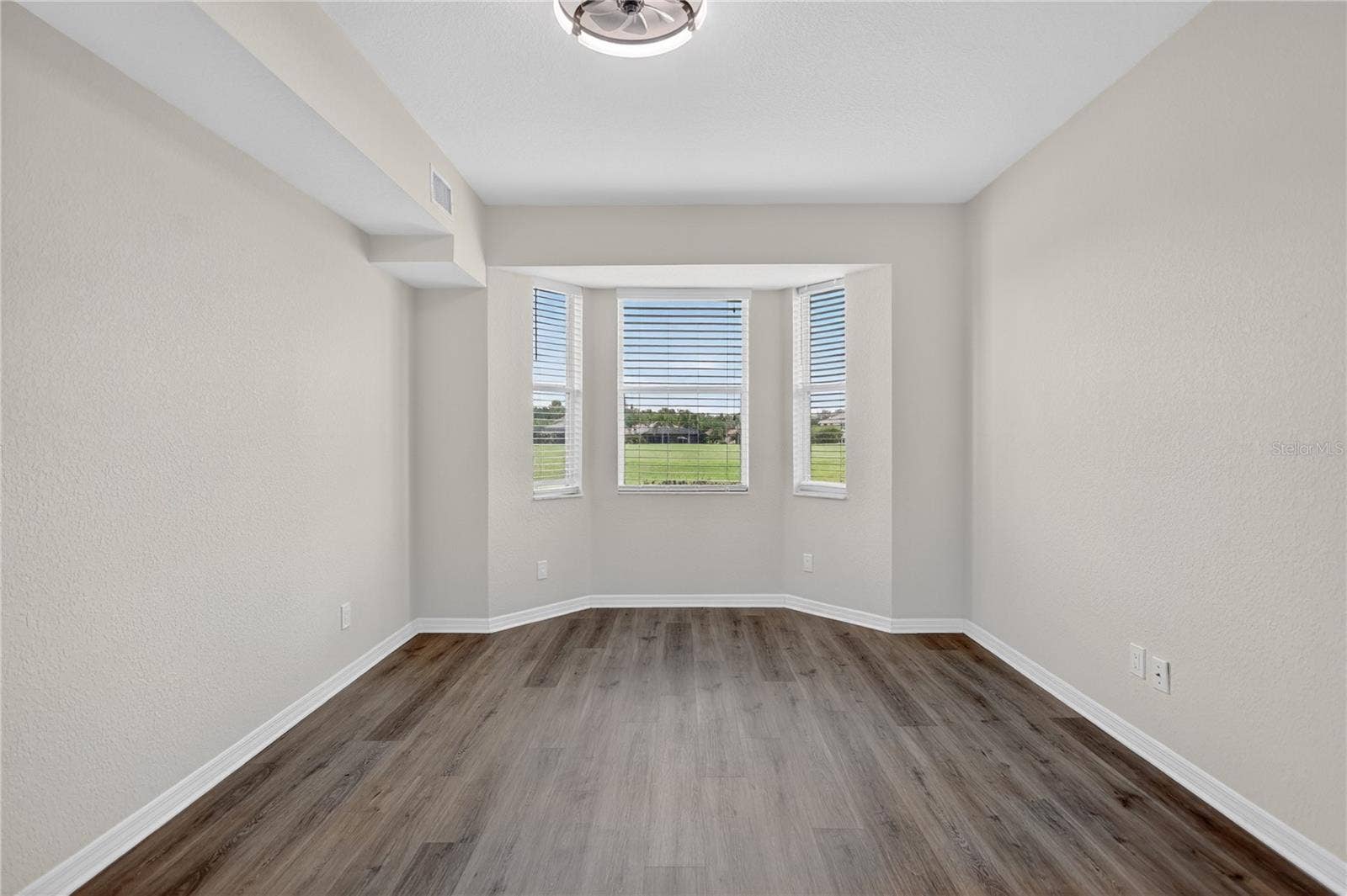 915 FAIRWAYCOVE LANE, #101, Bradenton, FL 34212