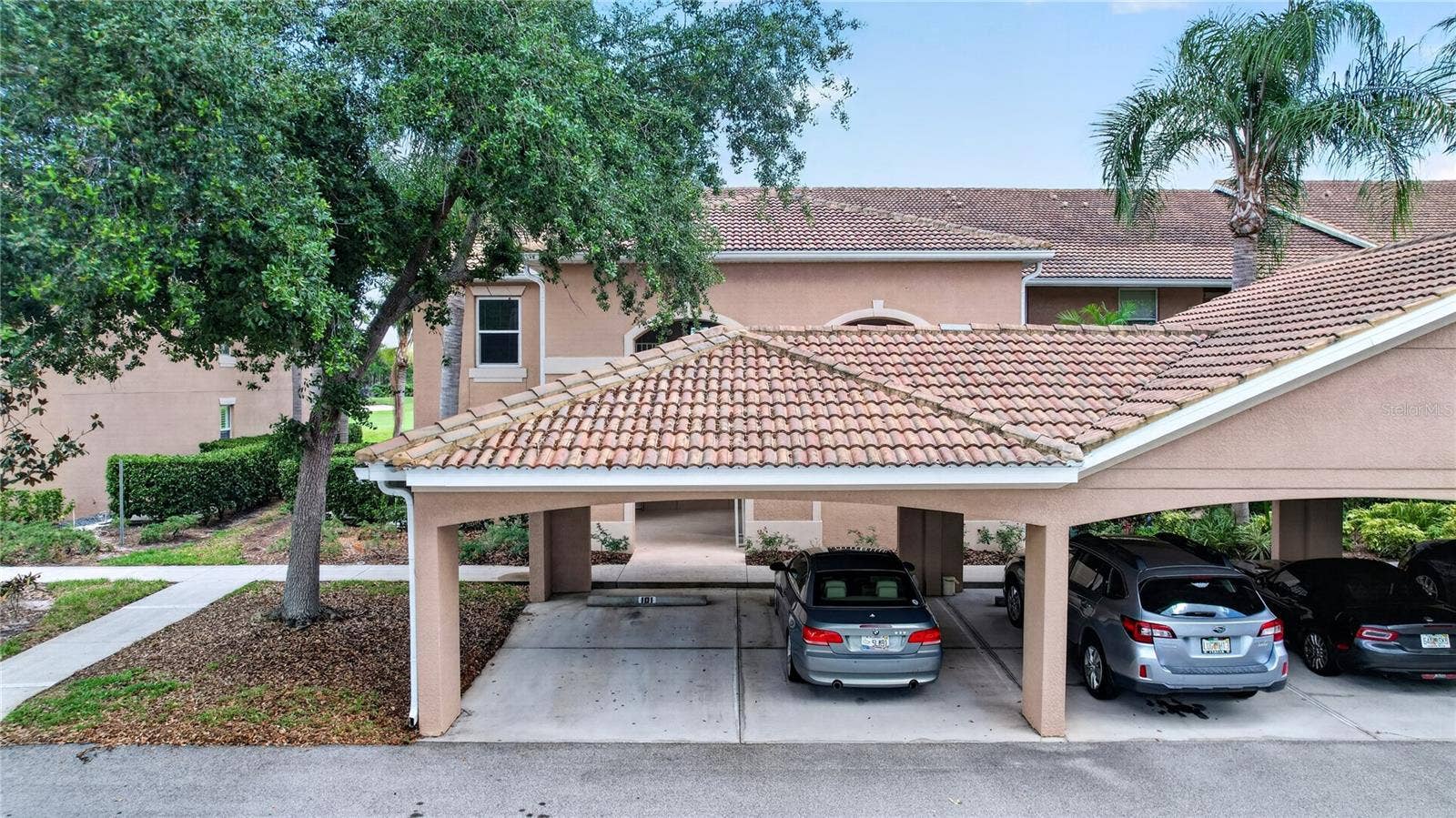 915 FAIRWAYCOVE LANE, #101, Bradenton, FL 34212
