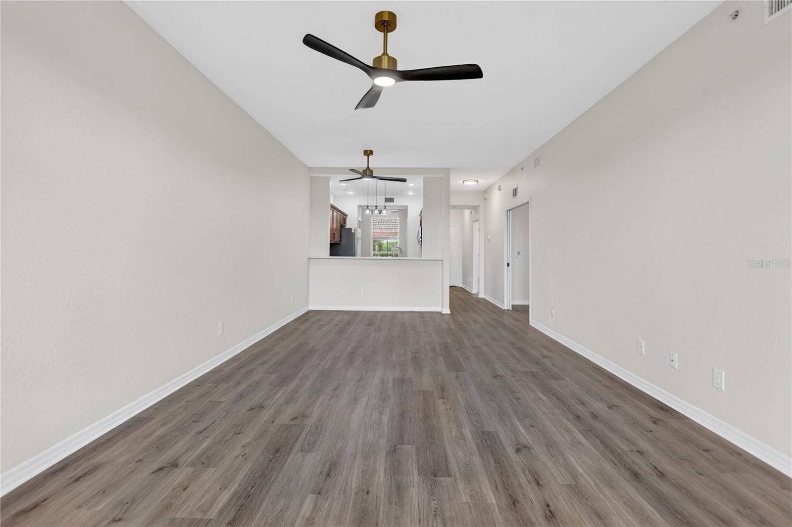 915 FAIRWAYCOVE LANE, #101, Bradenton, FL 34212