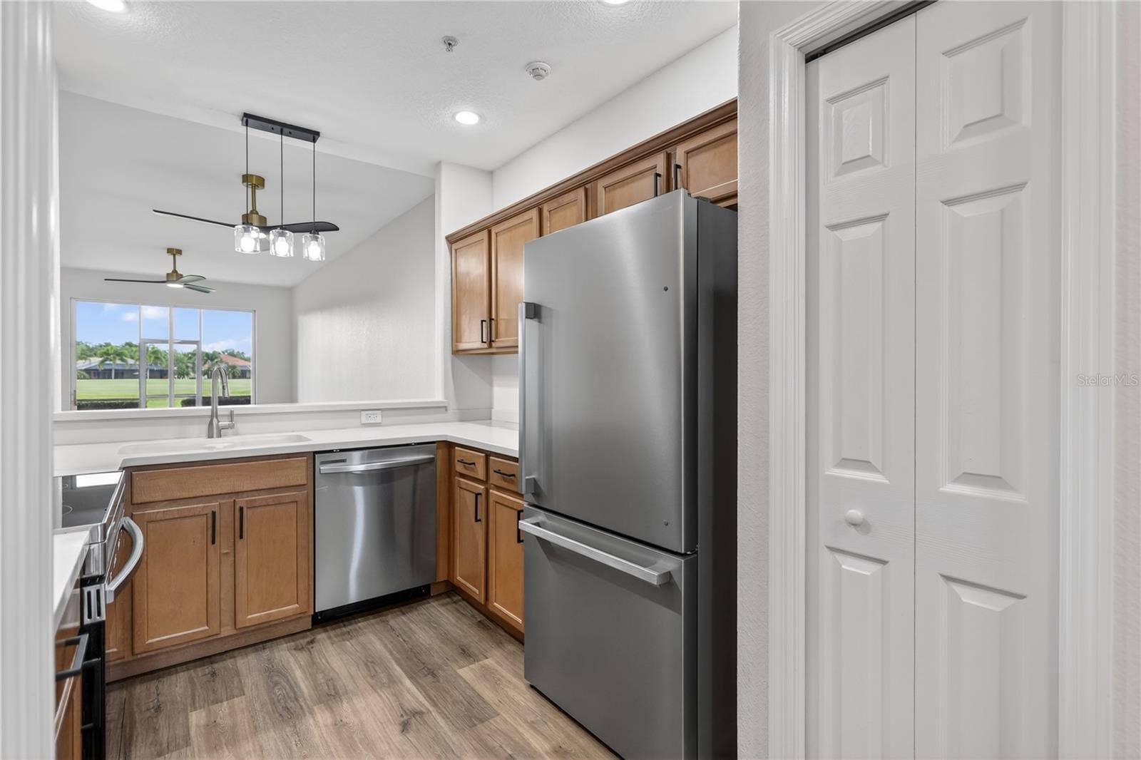 915 FAIRWAYCOVE LANE, #101, Bradenton, FL 34212