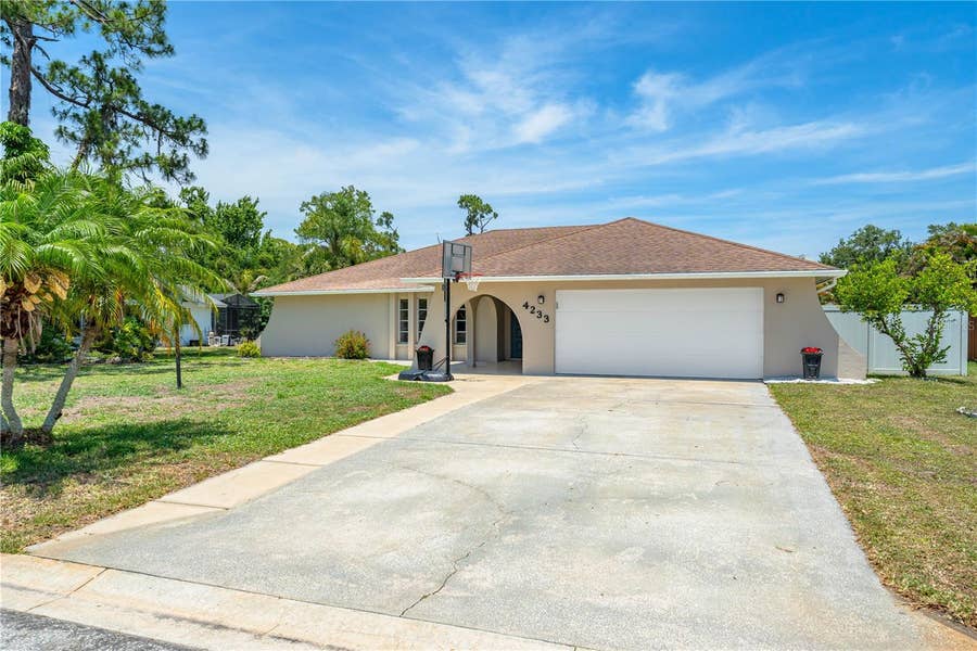 Property photo for 4233 BOSWELL PLACE, Sarasota, FL