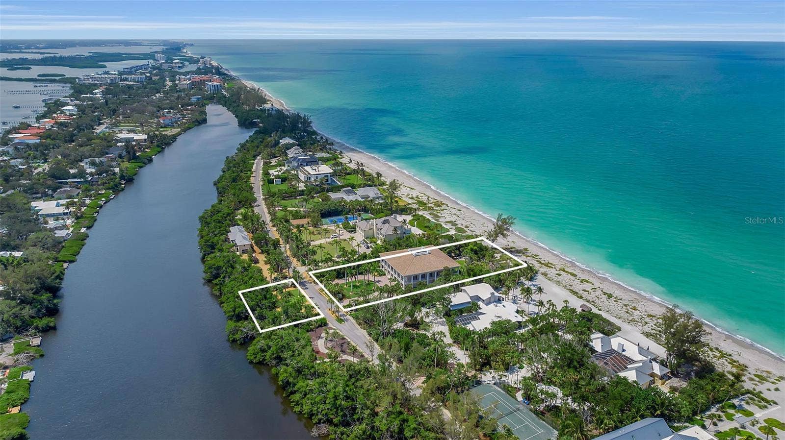8132 SANDERLING ROAD, Sarasota, FL 34242 8132 SANDERLING ROAD, Sarasota, FL 34242
