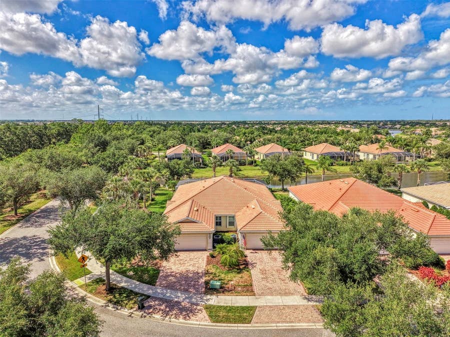 Property photo for 6099 BENEVENTO DRIVE, Sarasota, FL