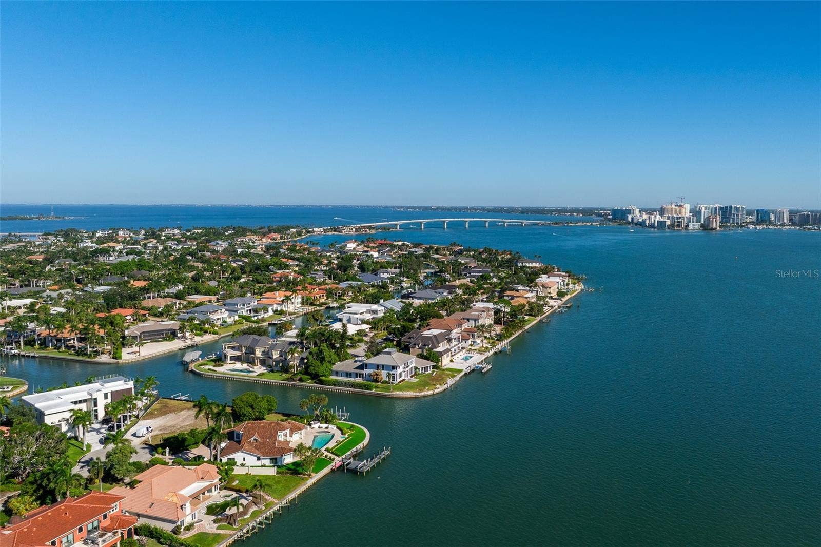 600 MOURNING DOVE DRIVE, Sarasota, FL 34236 600 MOURNING DOVE DRIVE, Sarasota, FL 34236