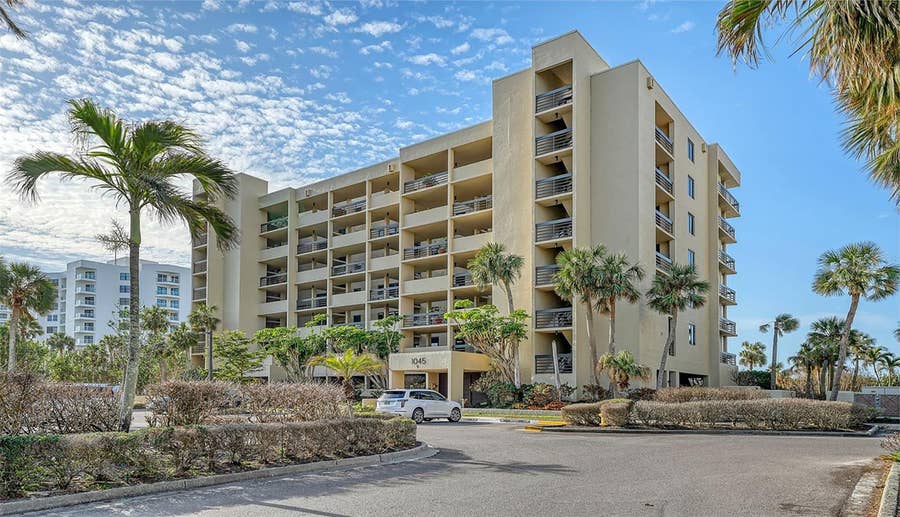 Property photo for 1045 GULF OF MEXICO DRIVE, #301, Longboat Key, FL