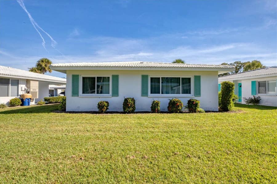 Property photo for 1815 ROXANE WAY, #65, Sarasota, FL