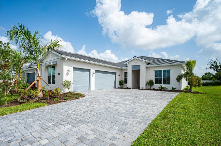 Property photo for 17547 PALMISTE DRIVE, Bradenton, FL