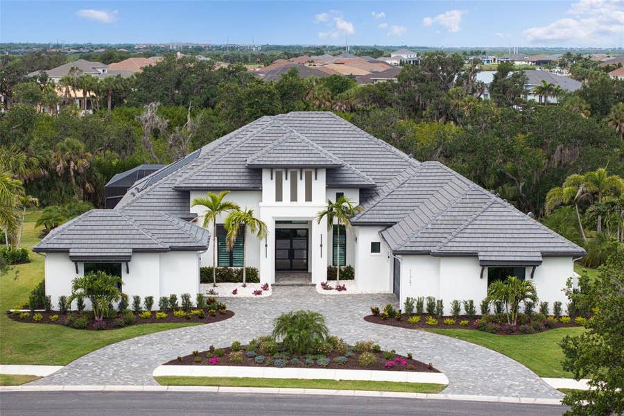 Property photo for 11721 RIVE ISLE RUN, Parrish, FL