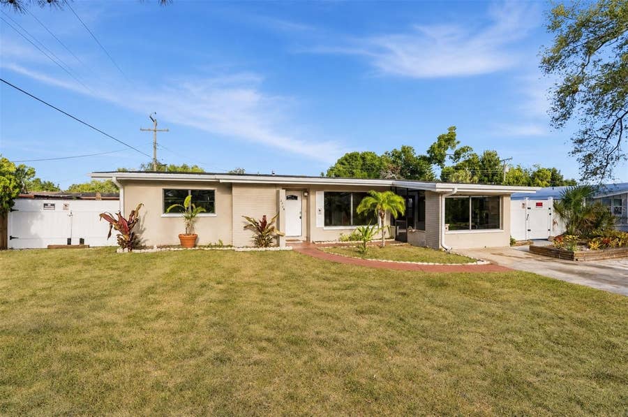 Property photo for 2715 INGOT PLACE, Sarasota, FL