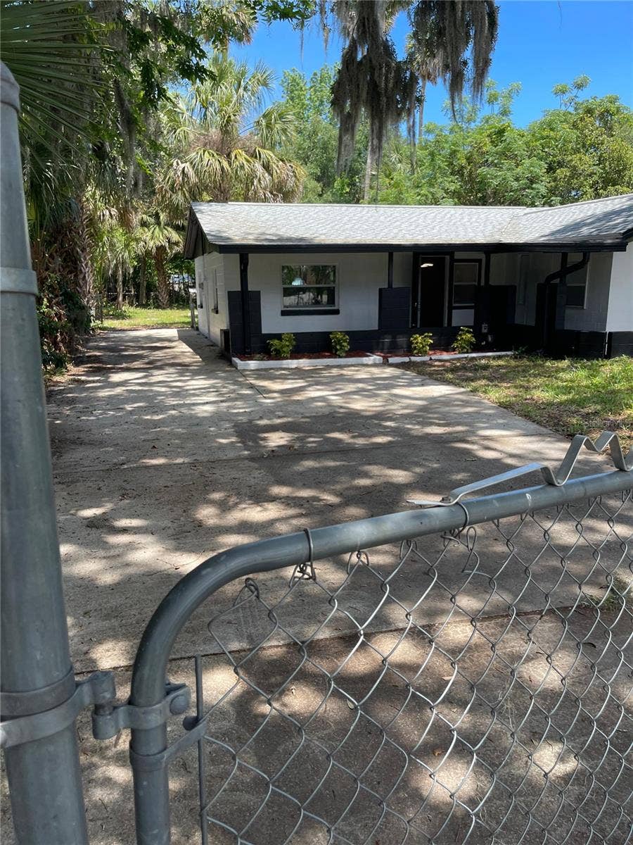 Property photo for 1139 WOODSIDE DRIVE, Daytona Beach, FL
