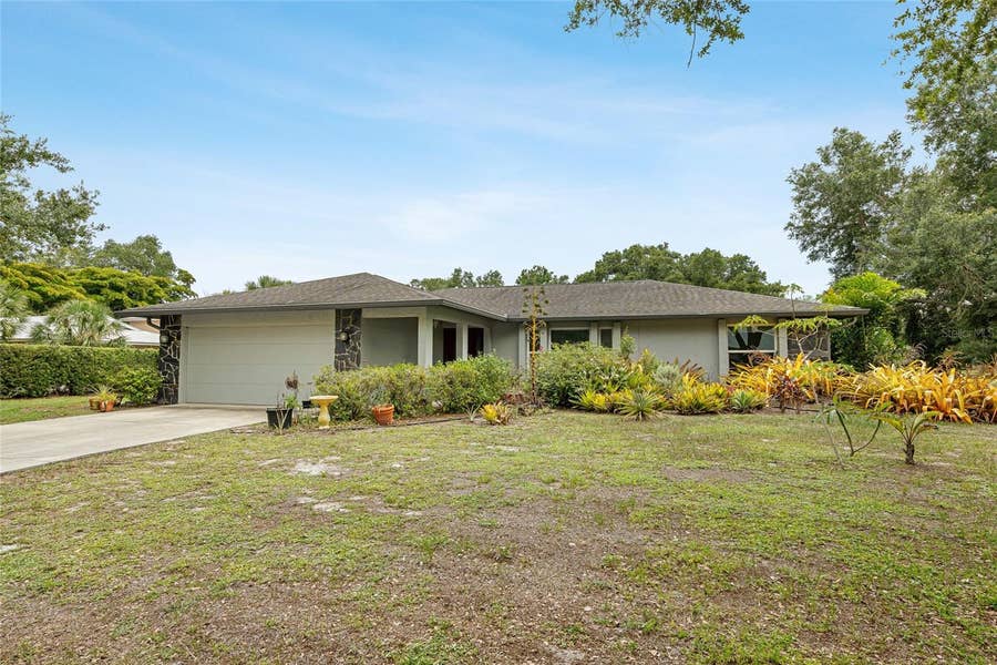 Property photo for 4204 PRAIRIE VIEW DRIVE, Sarasota, FL