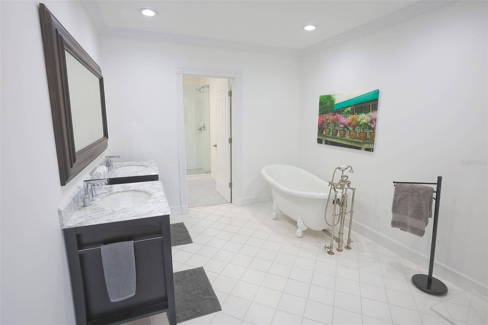 3527 FAIR OAKS LANE, Longboat Key, FL 34228 3527 FAIR OAKS LANE, Longboat Key, FL 34228