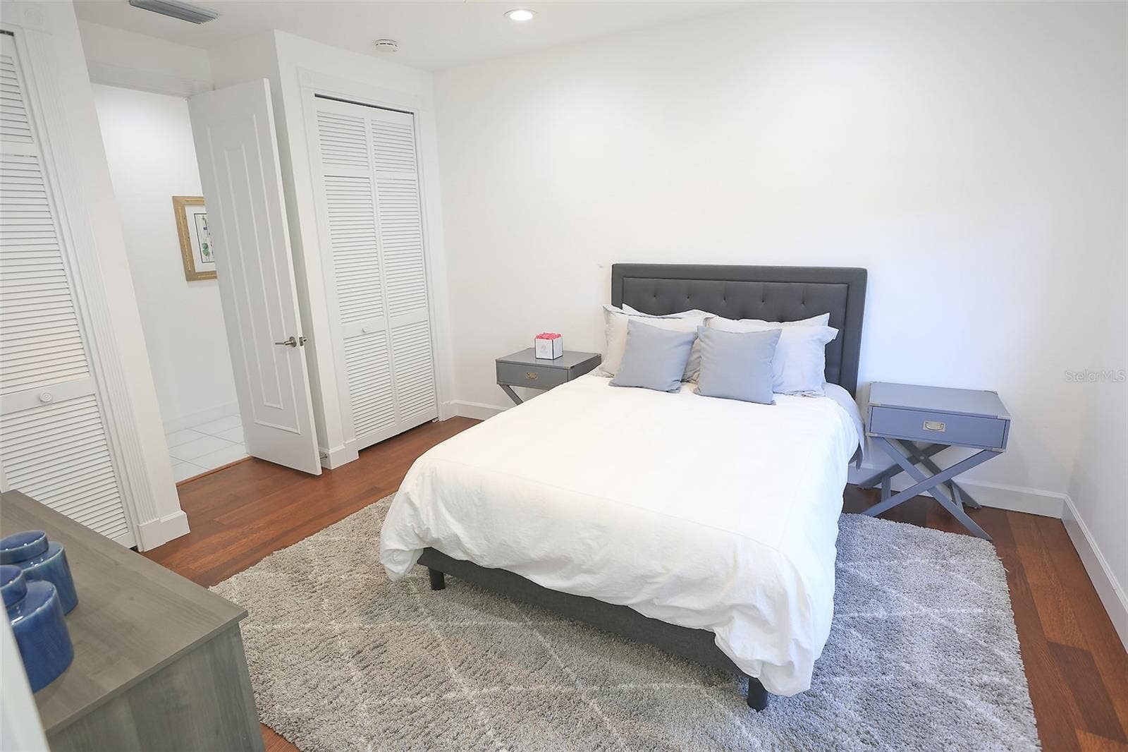 3527 FAIR OAKS LANE, Longboat Key, FL 34228 3527 FAIR OAKS LANE, Longboat Key, FL 34228