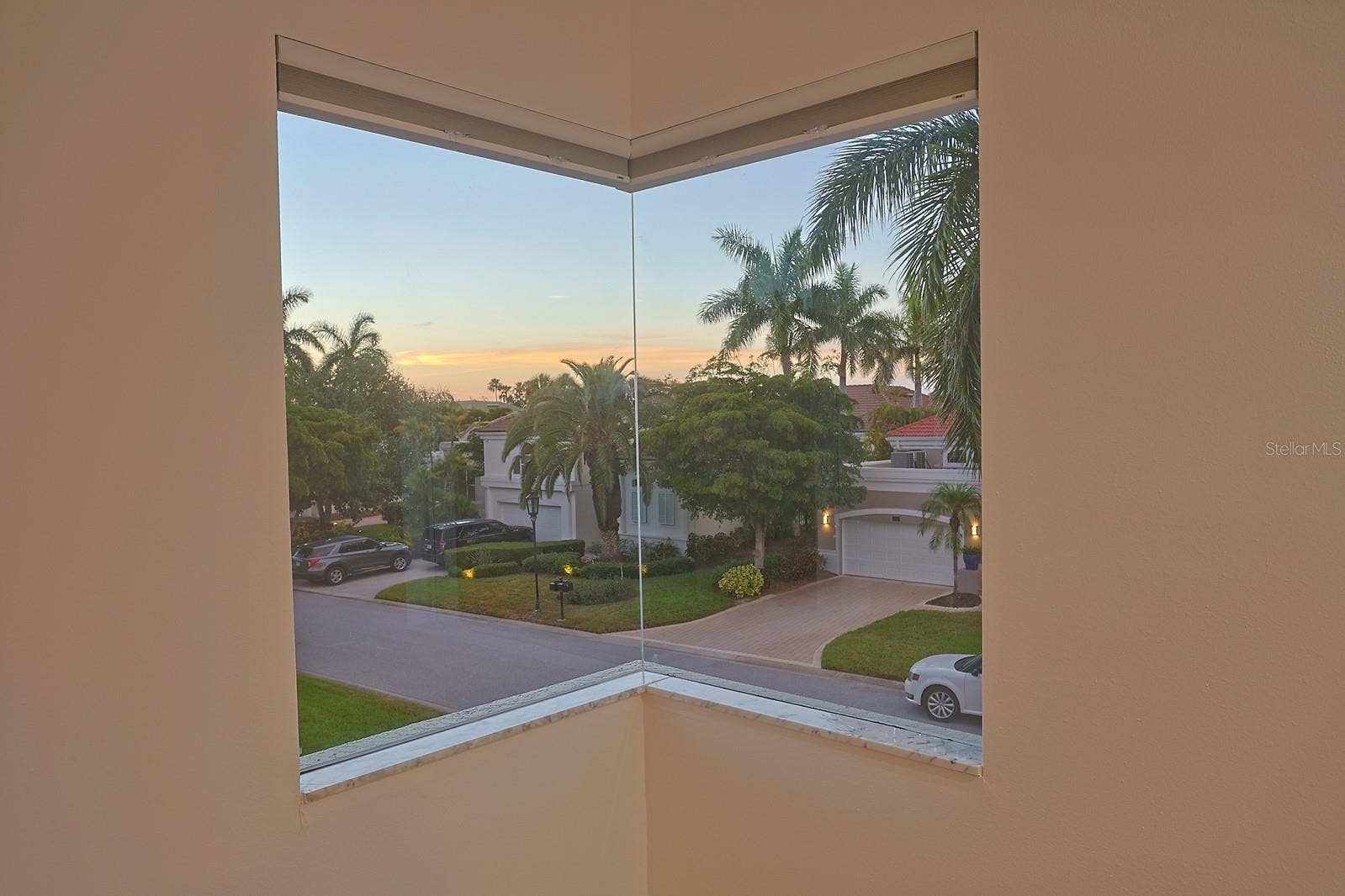 3527 FAIR OAKS LANE, Longboat Key, FL 34228 3527 FAIR OAKS LANE, Longboat Key, FL 34228