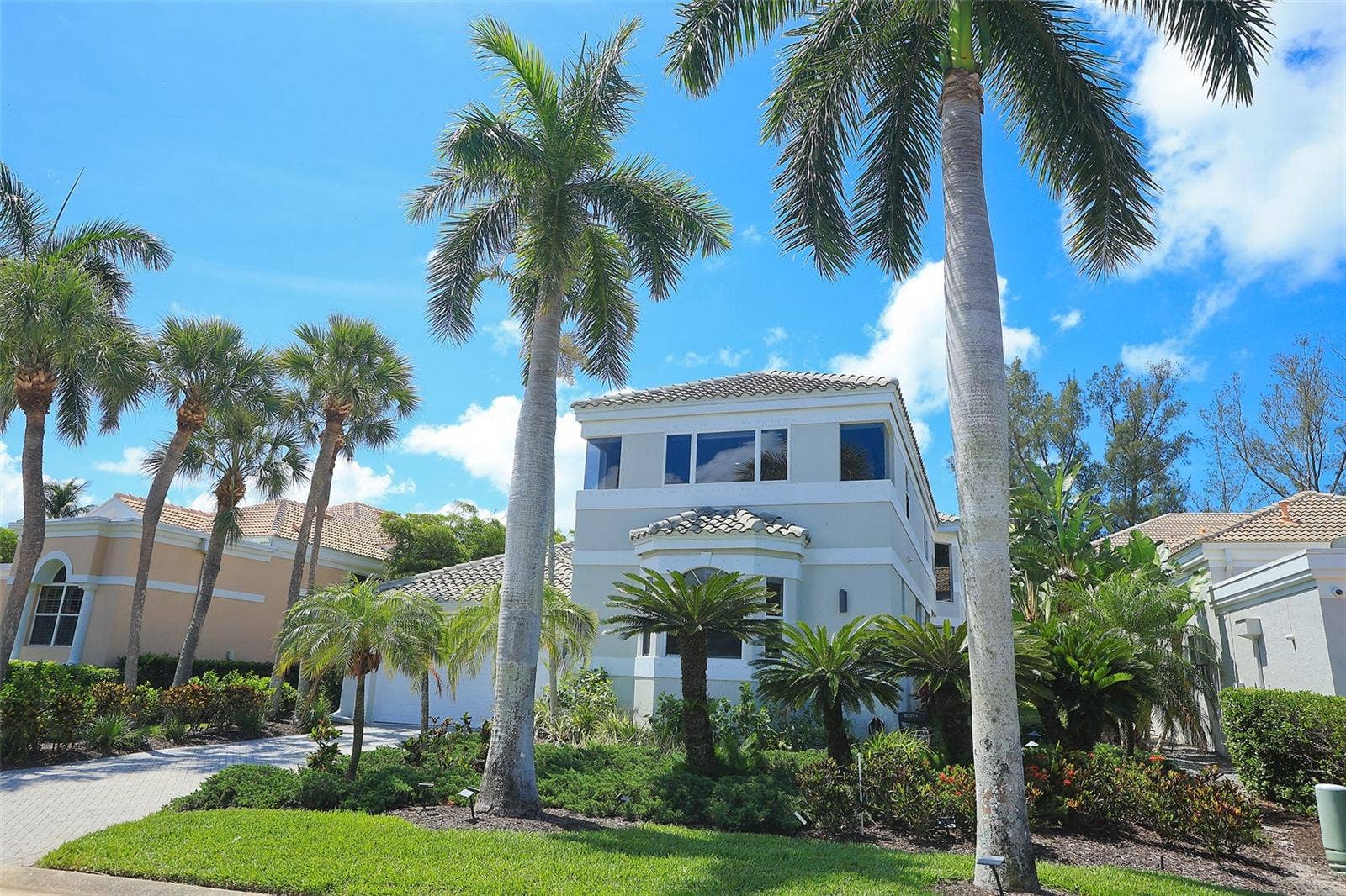 3527 FAIR OAKS LANE, Longboat Key, FL 34228 3527 FAIR OAKS LANE, Longboat Key, FL 34228