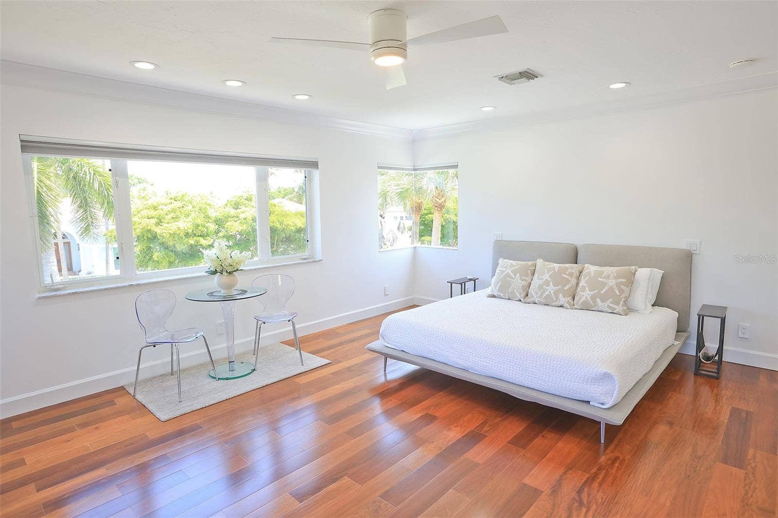 3527 FAIR OAKS LANE, Longboat Key, FL 34228 3527 FAIR OAKS LANE, Longboat Key, FL 34228