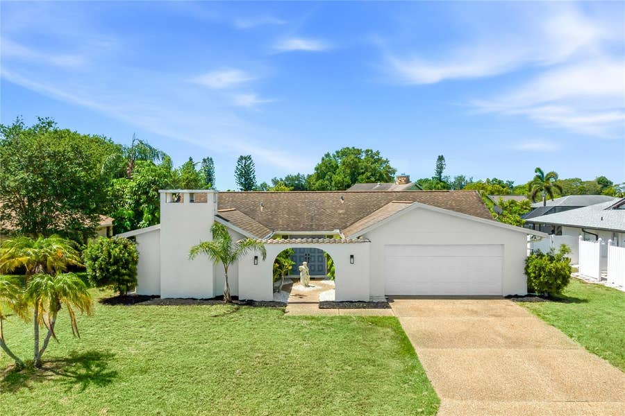 Property photo for 5710 DORAL COURT, Sarasota, FL