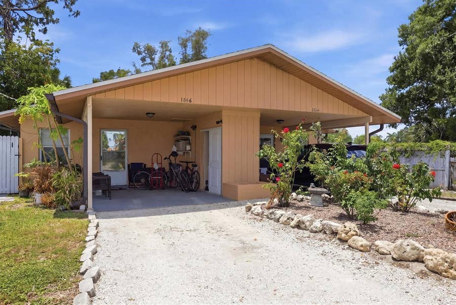 Property photo for 1844 MARBETH STREET, Sarasota, FL