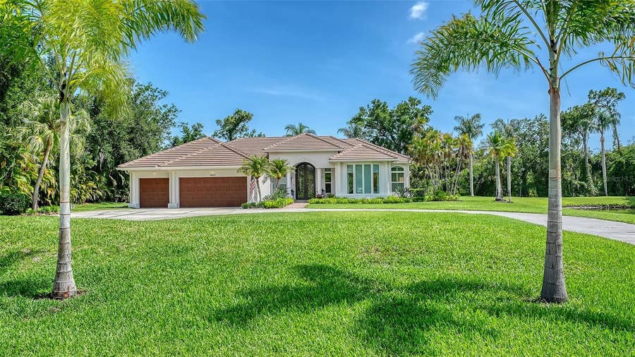 Property photo for 10010 CLUBHOUSE DRIVE, Lakewood Ranch, FL