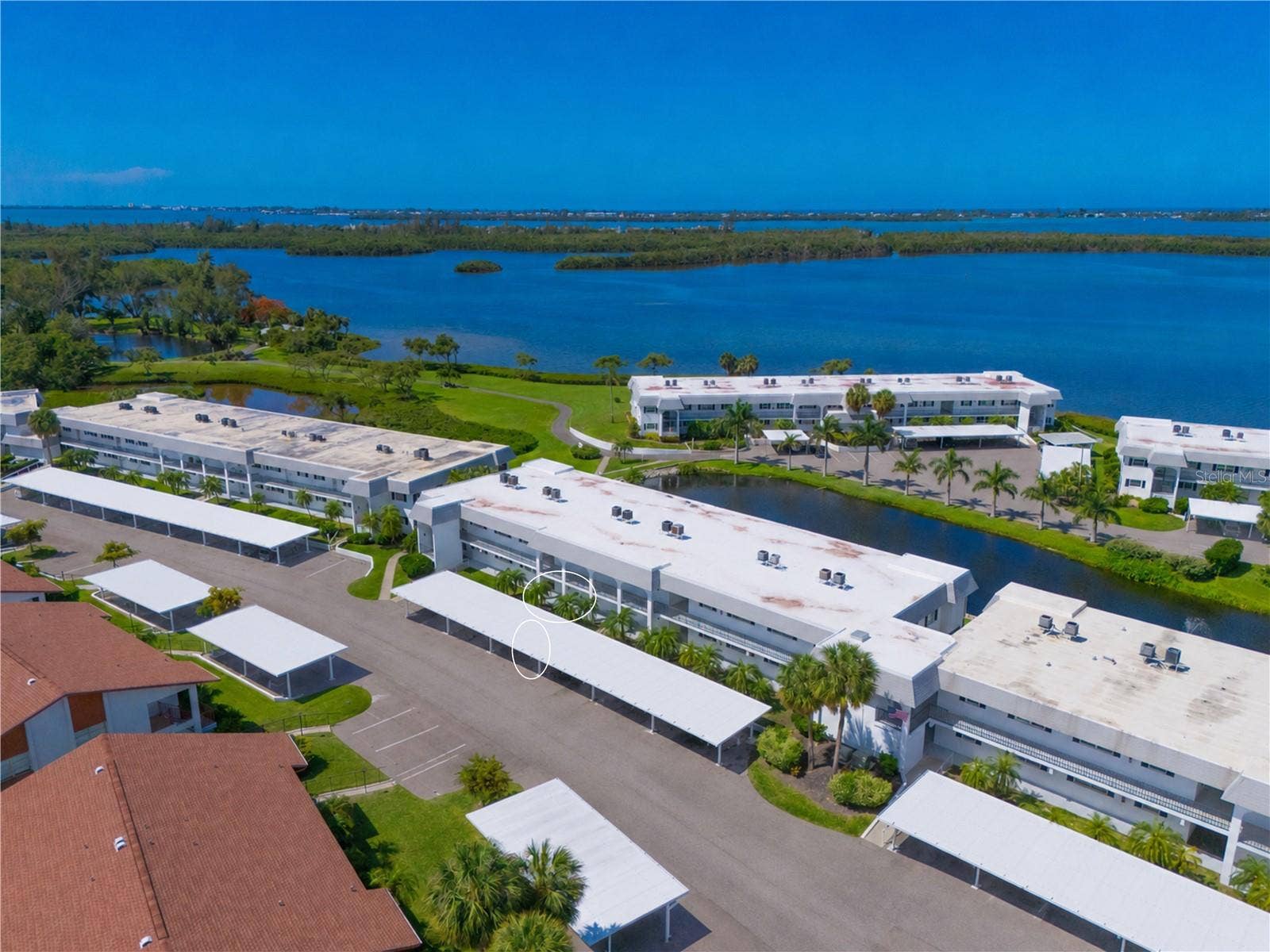 4809 INDEPENDENCE DRIVE, Bradenton, FL 34210 Condo location highlighted in white