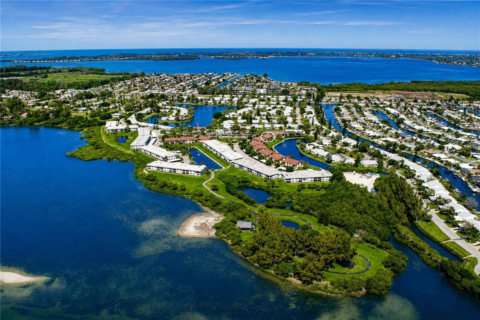 4853 INDEPENDENCE DRIVE, Bradenton, FL 34210 Condo highlighted in white