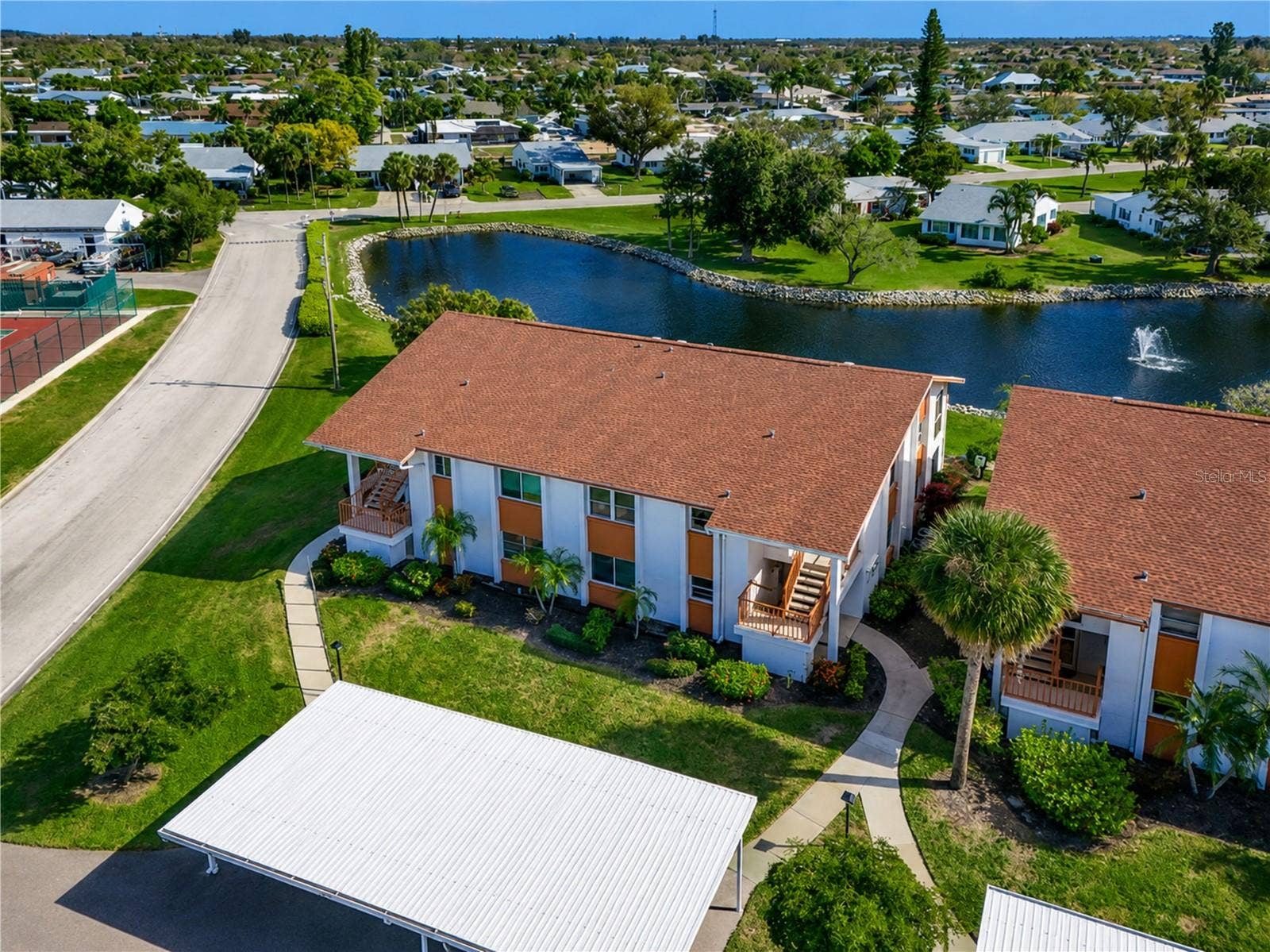 4853 INDEPENDENCE DRIVE, Bradenton, FL 34210 The condo's location is convenient to all the amenities and has lots of guest parking