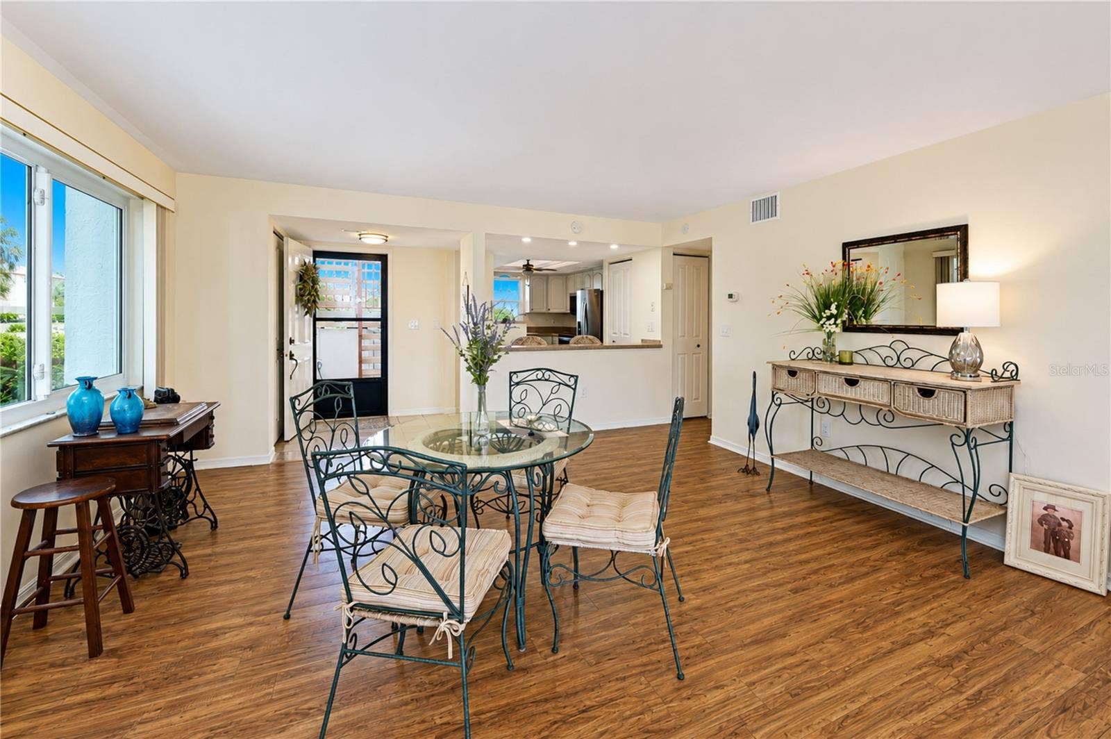 4853 INDEPENDENCE DRIVE, Bradenton, FL 34210 Plenty of room for additional tables for game night