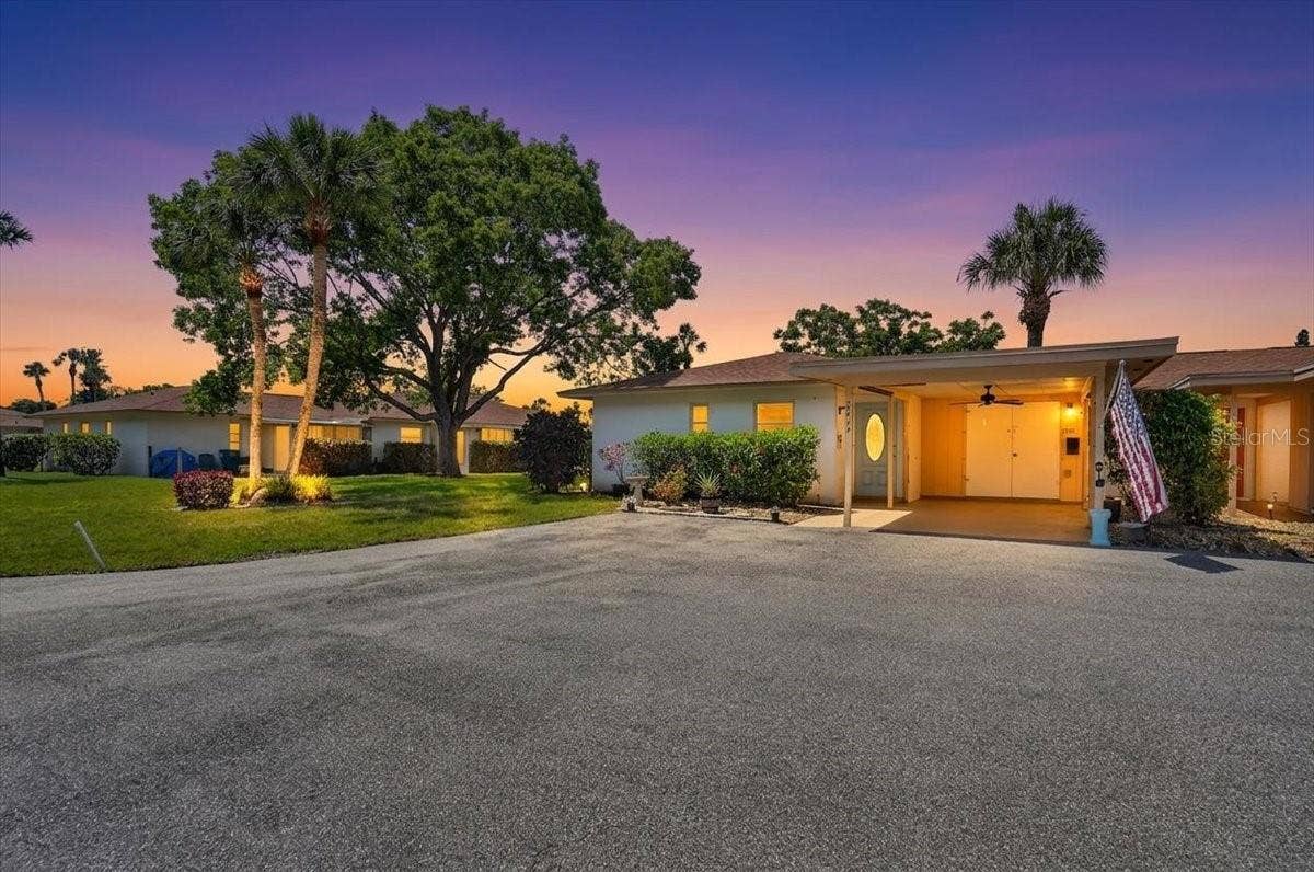 2719 51ST AVENUE W, Bradenton, FL 34207 2719 51ST AVENUE W, Bradenton, FL 34207