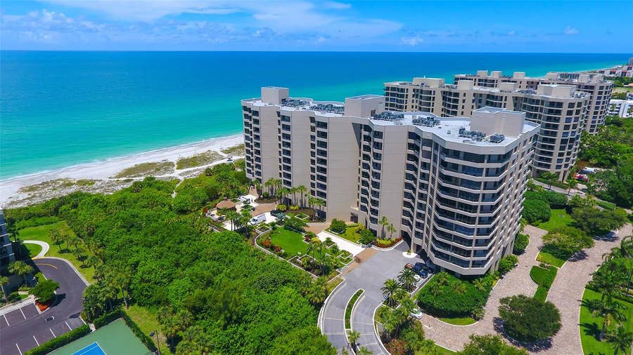 Property photo for 1211 GULF OF MEXICO DRIVE, #105, Longboat Key, FL