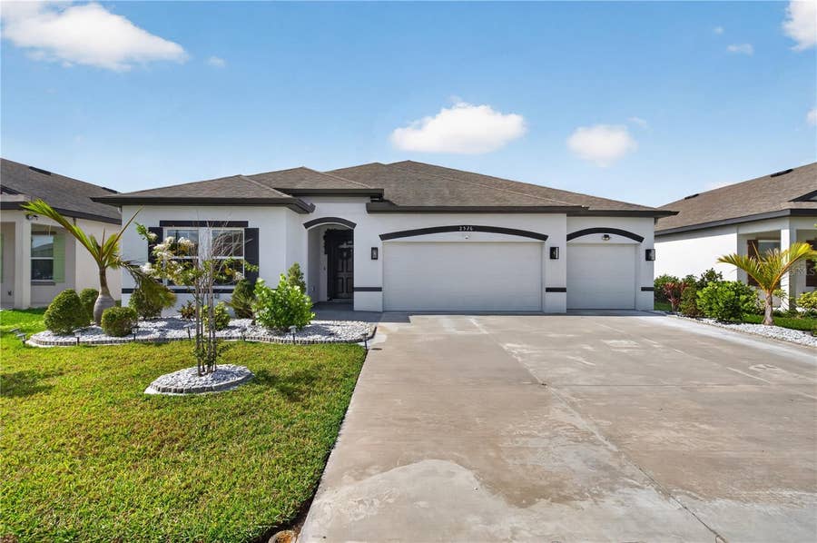 Property photo for 2526 SAND GABLES TRAIL, Bradenton, FL