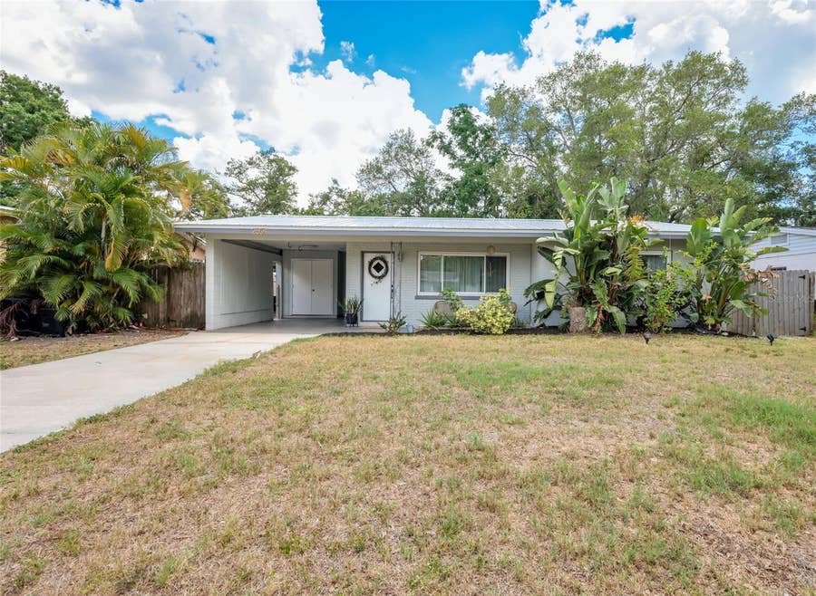 Property photo for 2654 GRAND CAYMAN STREET, Sarasota, FL