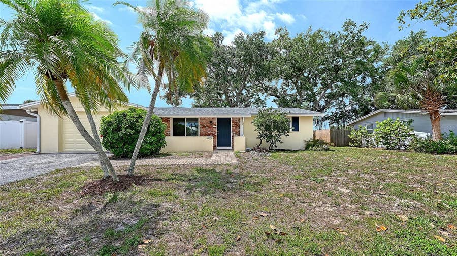 Property photo for 2706 WHITE SANDS DRIVE, Sarasota, FL