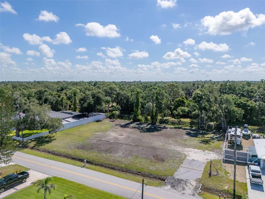 Property photo for 1941 E LEEWYNN DRIVE, Sarasota, FL