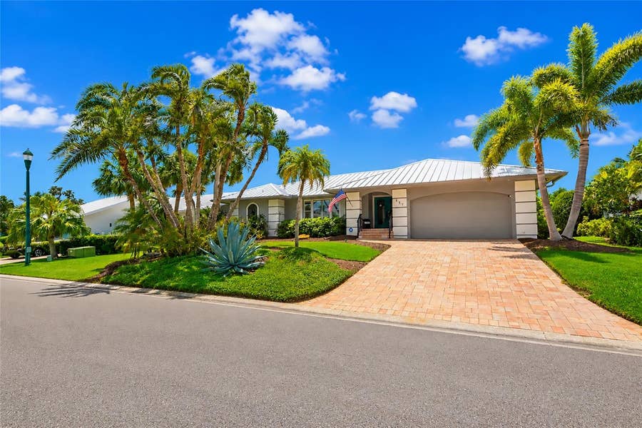 Property photo for 157 LOOKOUT POINT DRIVE, Osprey, FL