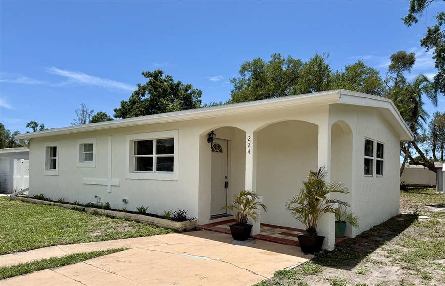 Property photo for 224 W CORNELIUS CIRCLE, Sarasota, FL