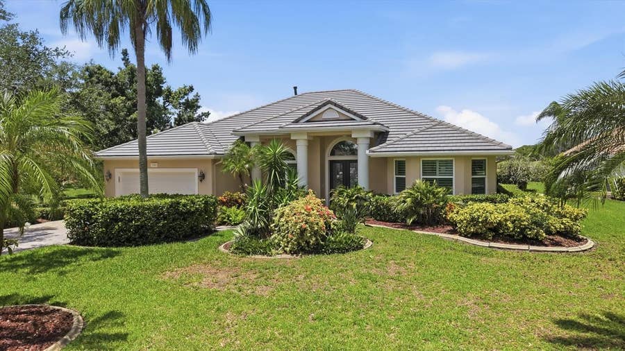 Property photo for 7501 EATON COURT, University Park, FL