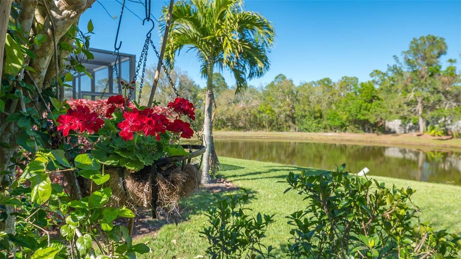 Property photo for 315 LONDONDERRY DRIVE, Sarasota, FL