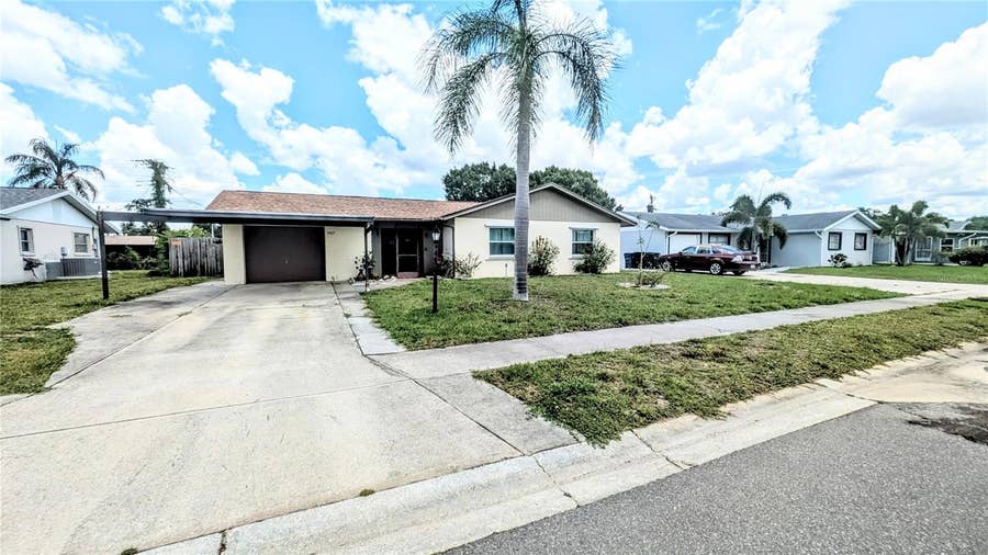 Property photo for 5417 DUNCANWOOD DRIVE, Sarasota, FL