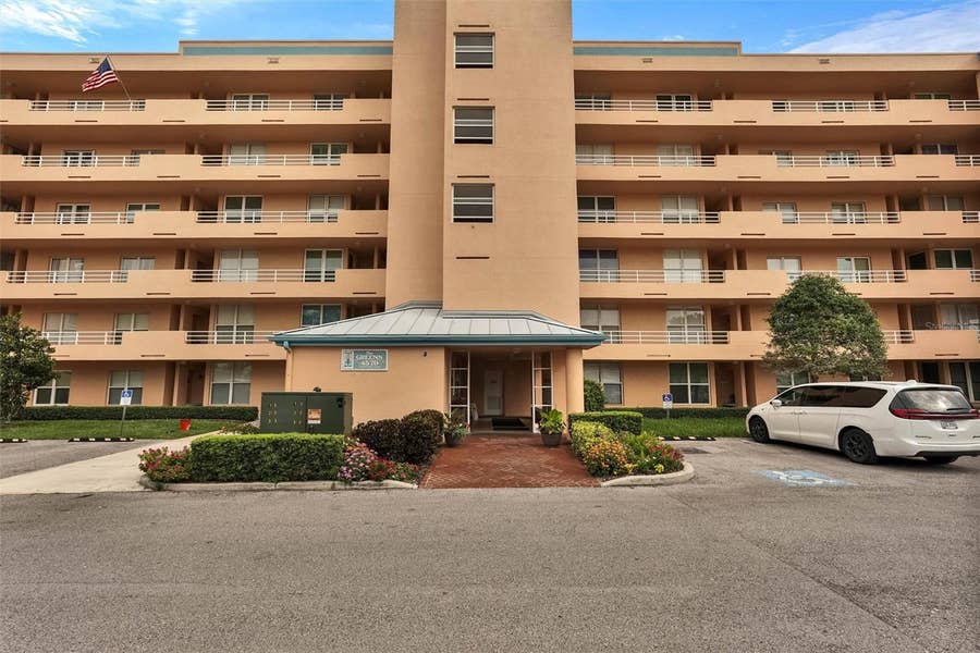 Property photo for 4570 PINEBROOK CIRCLE CIRCLE, #404, Bradenton, FL