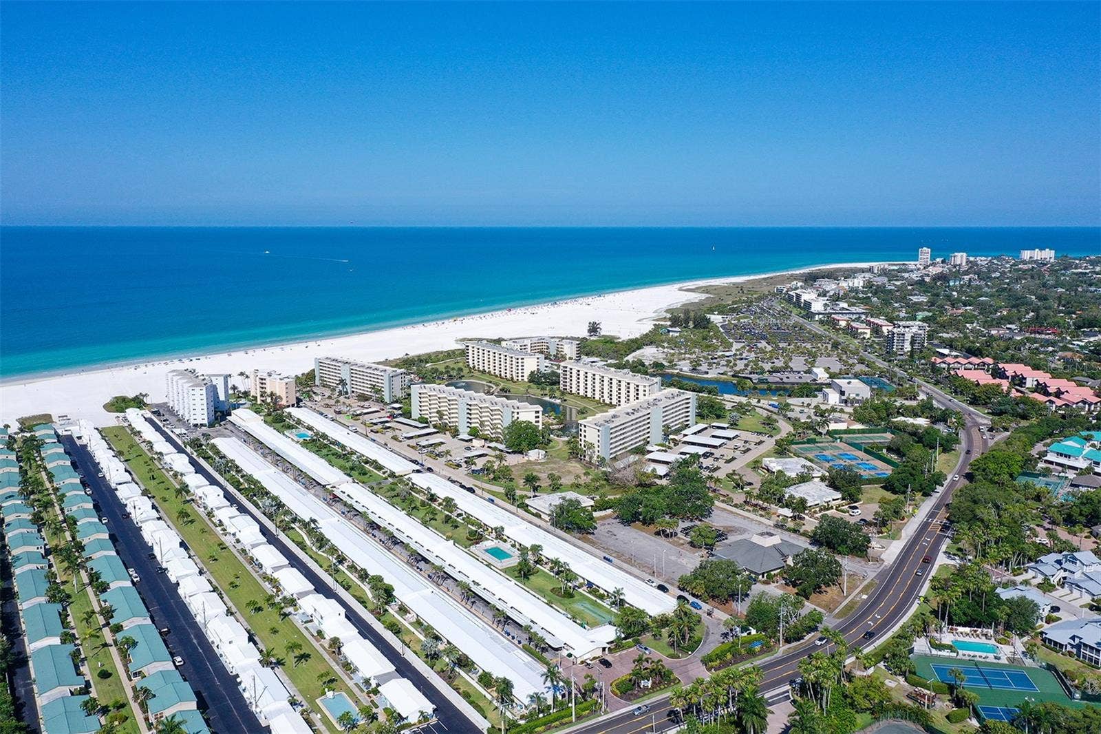 5830 MIDNIGHT PASS ROAD, #32, Sarasota, FL 34242