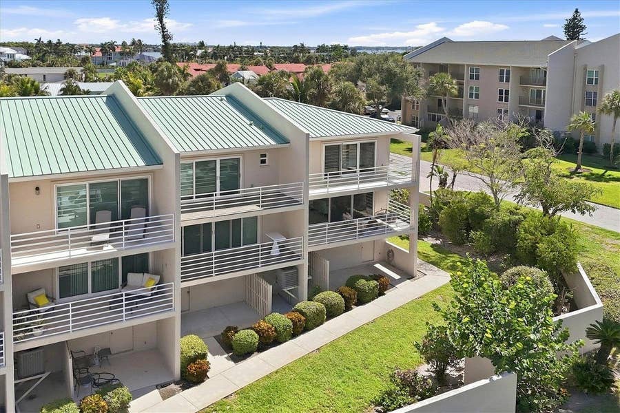 Property photo for 797 BENJAMIN FRANKLIN DRIVE, #9, Sarasota, FL