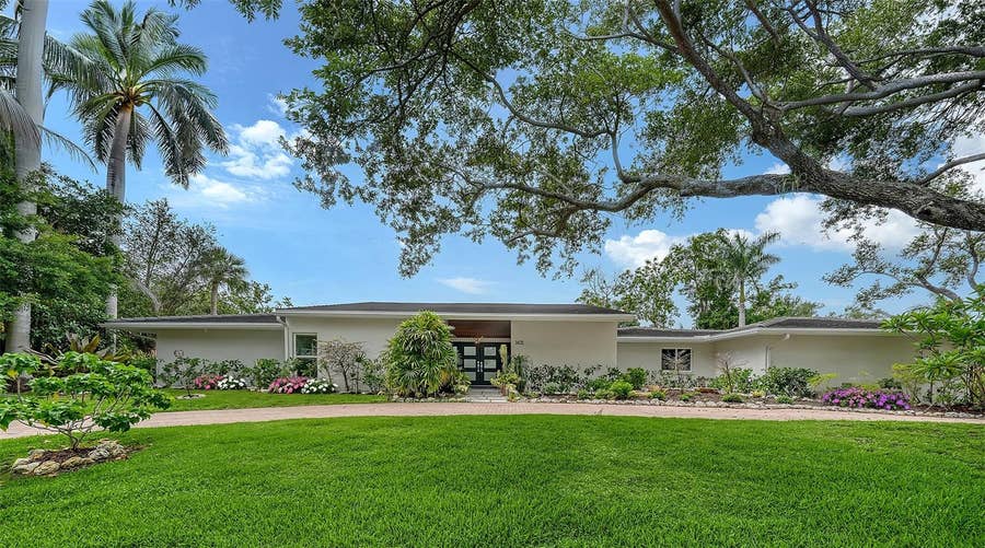Property photo for 1428 PINE BAY DRIVE, Sarasota, FL